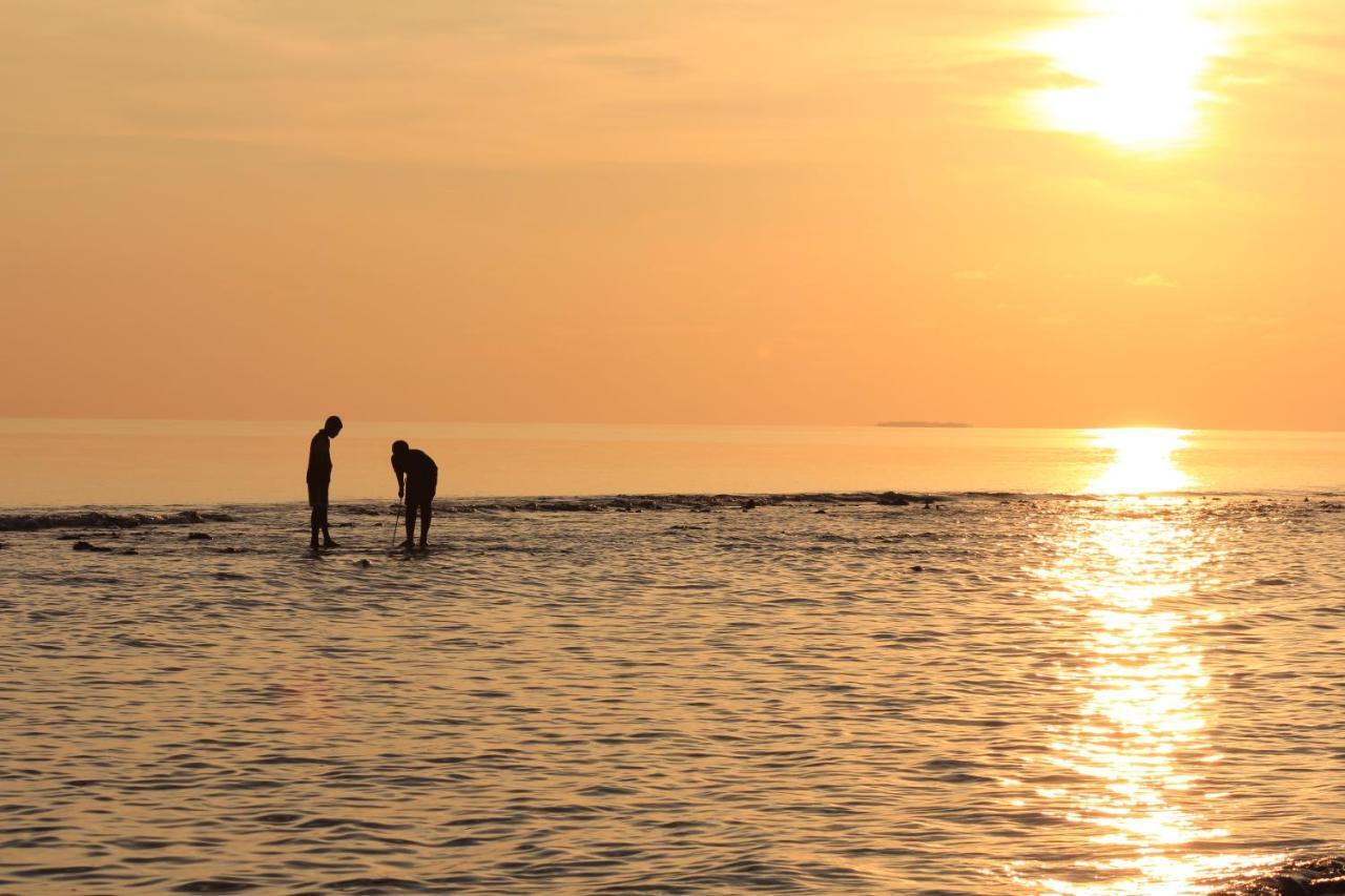 Summer Shade Maldives Dharavandhoo Εξωτερικό φωτογραφία